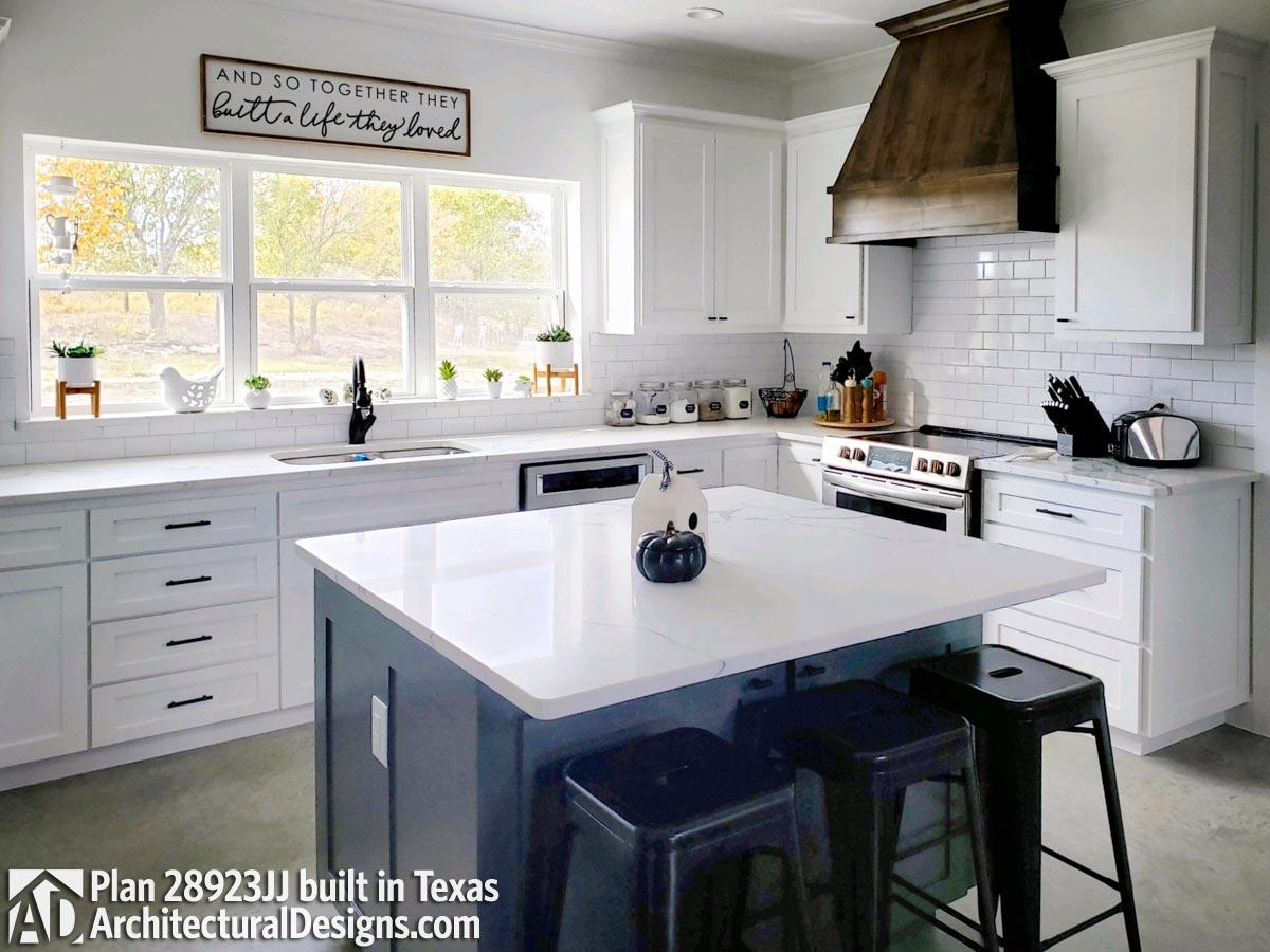 Client Photo id:  353669