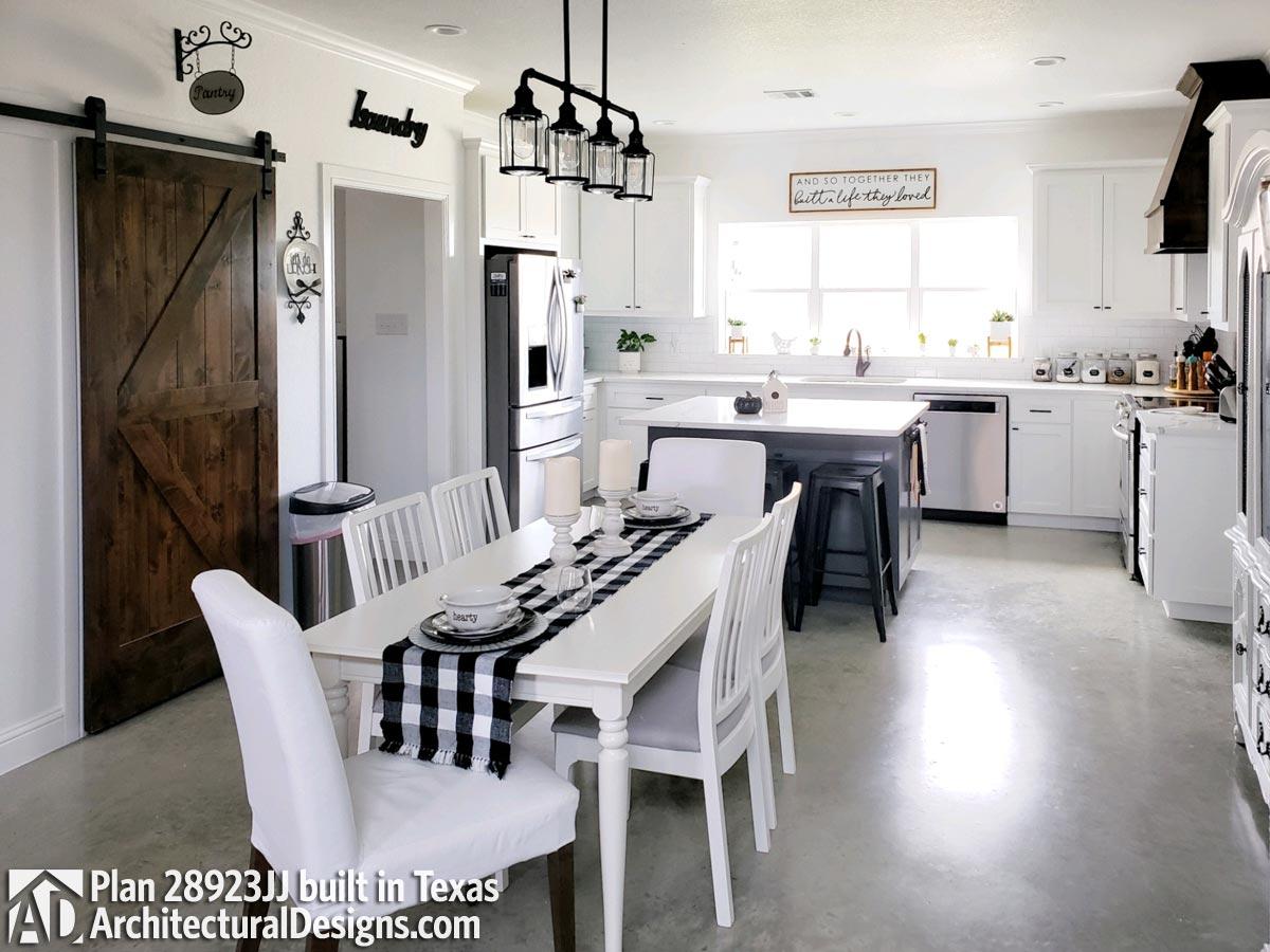 Client Photo id:  353670