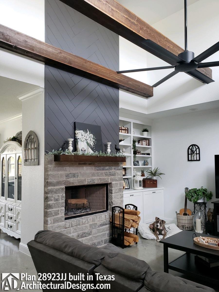 Client Photo id:  353672