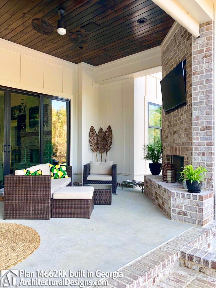 Client Photo id:  306279