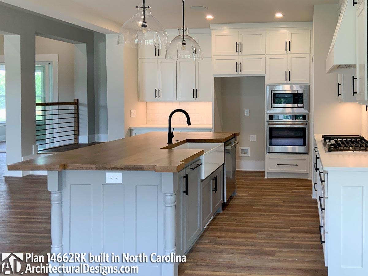 Client Photo id:  341190