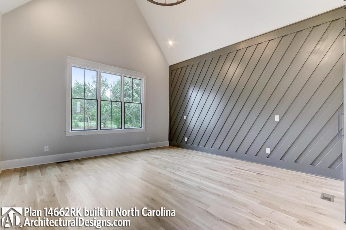 Client Photo id:  339976