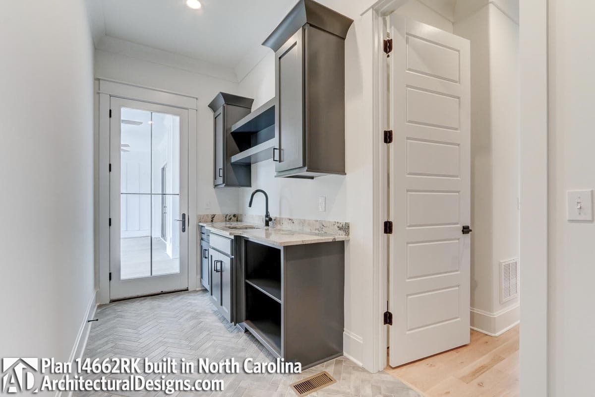 Client Photo id:  339979