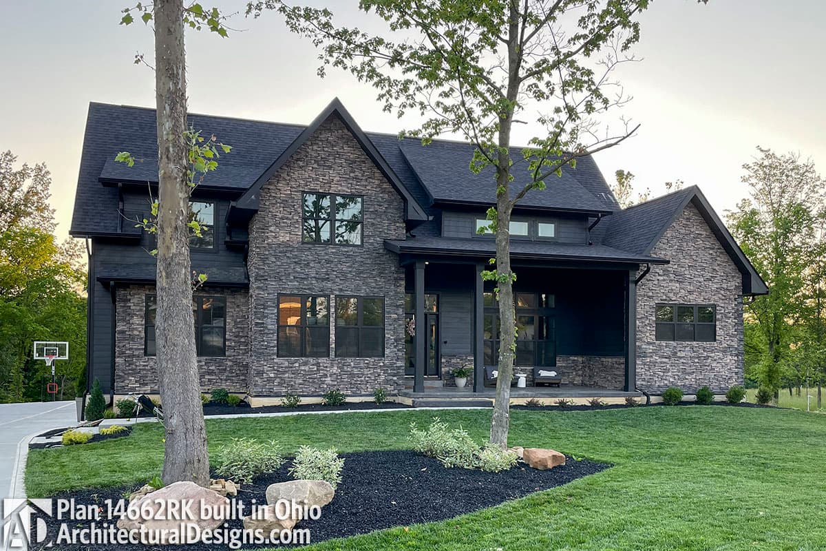 Client Photo id:  373369