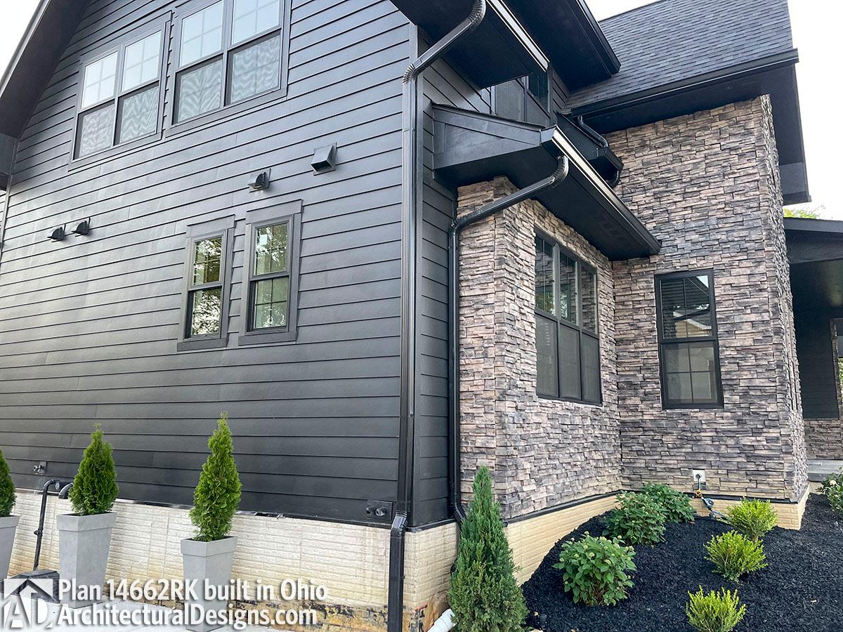 Client Photo id:  373357