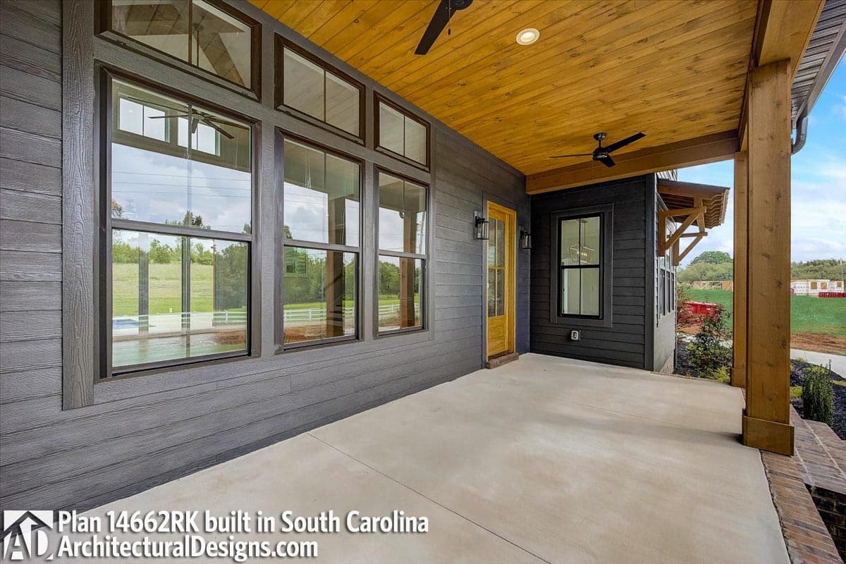 Client Photo id:  423669