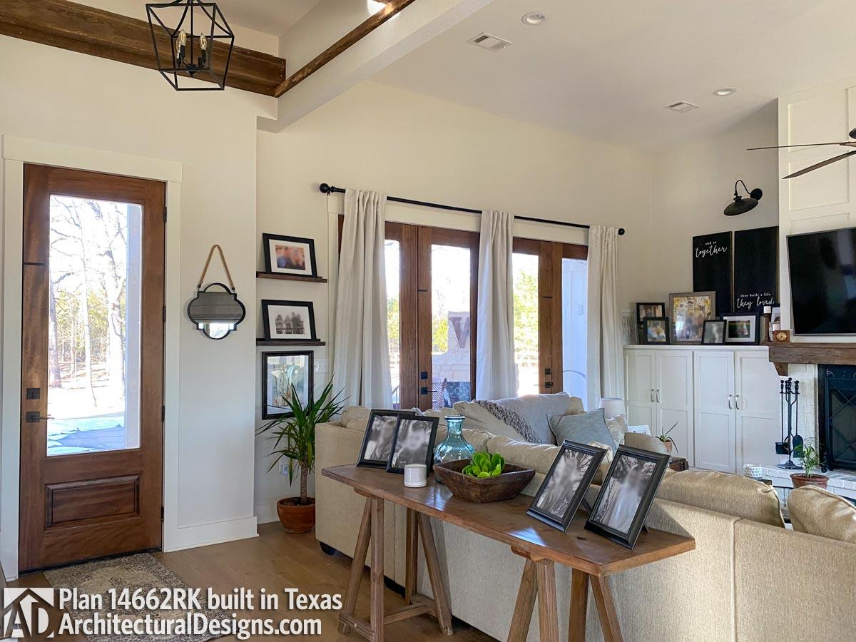 Client Photo id:  333043