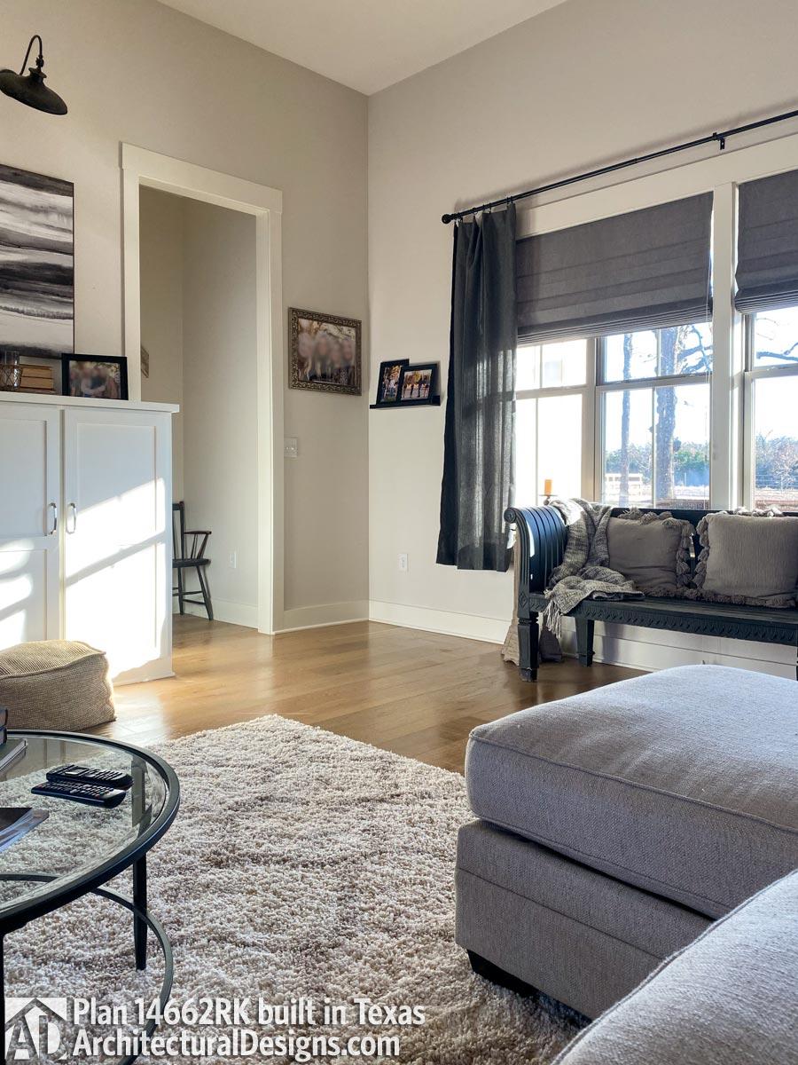 Client Photo id:  333040