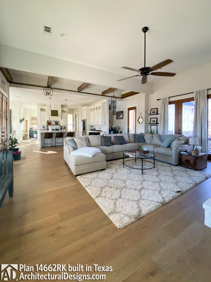 Client Photo id:  333037