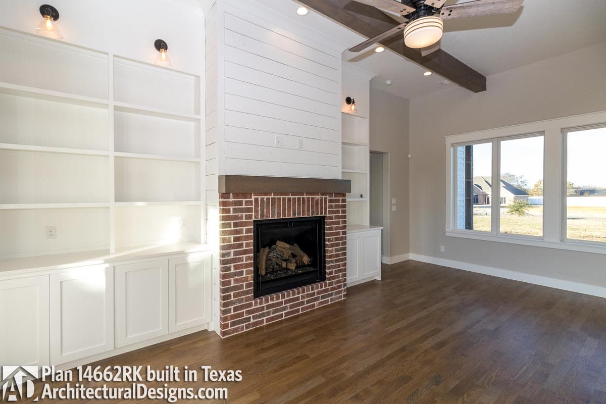 Client Photo id:  325087