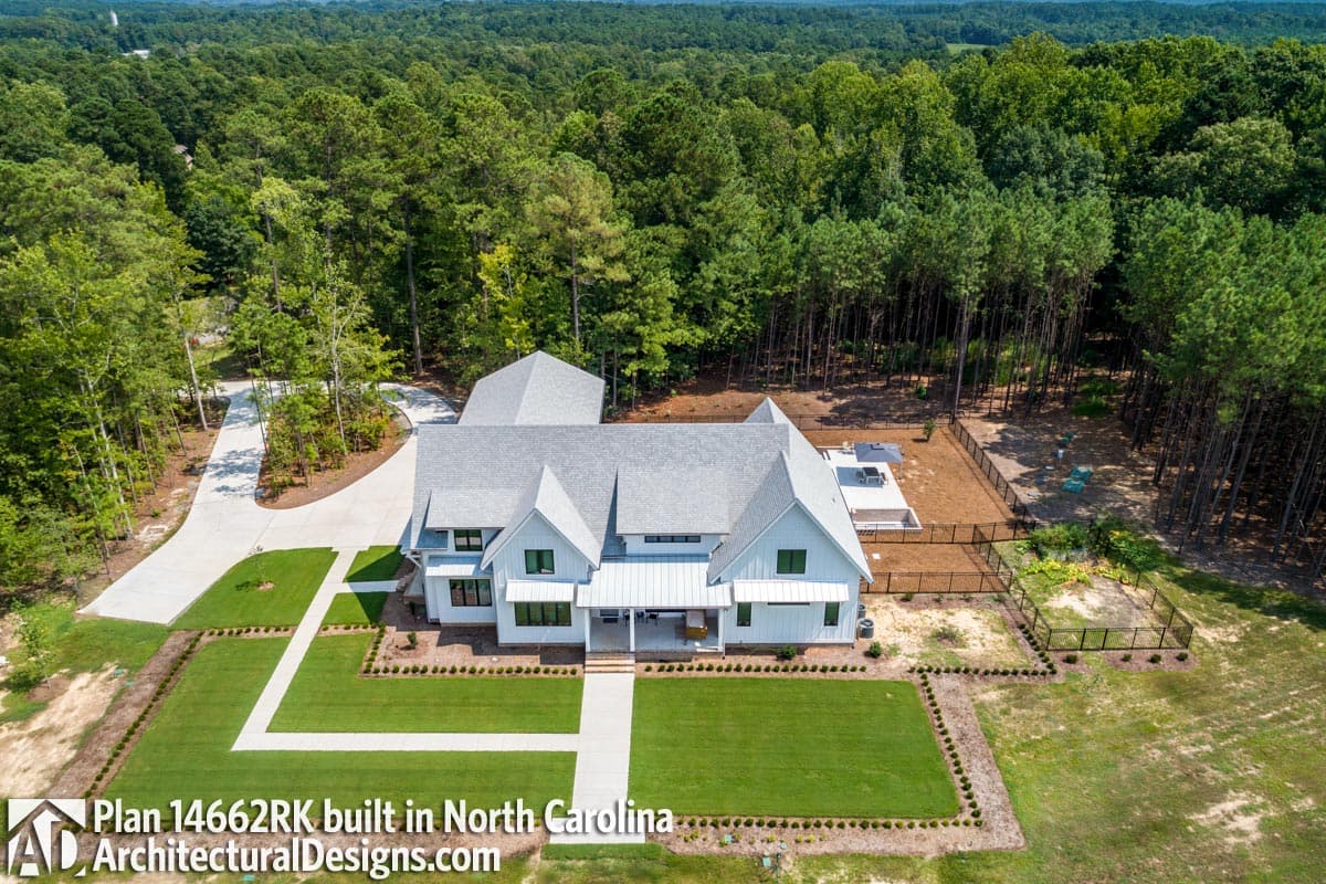 Client Photo id:  390185