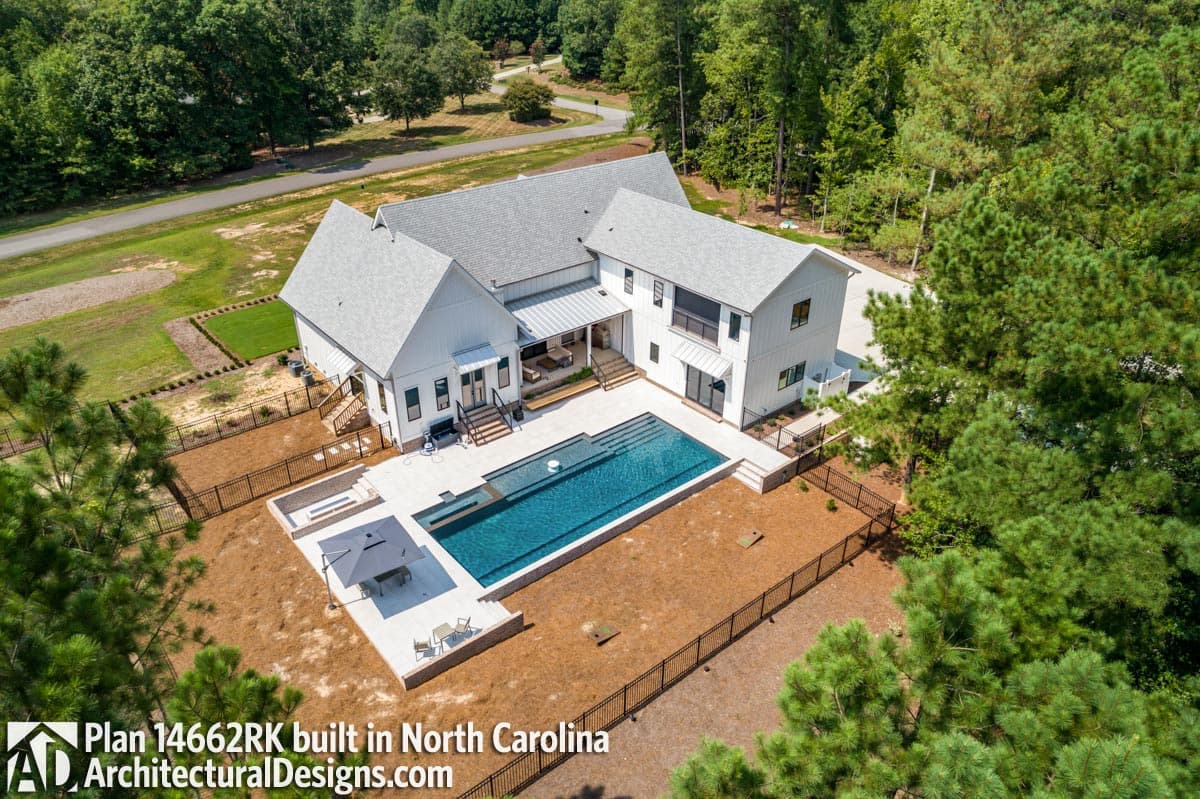 Client Photo id:  390181