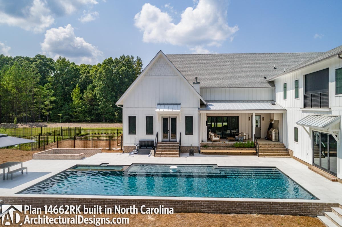 Client Photo id:  390171