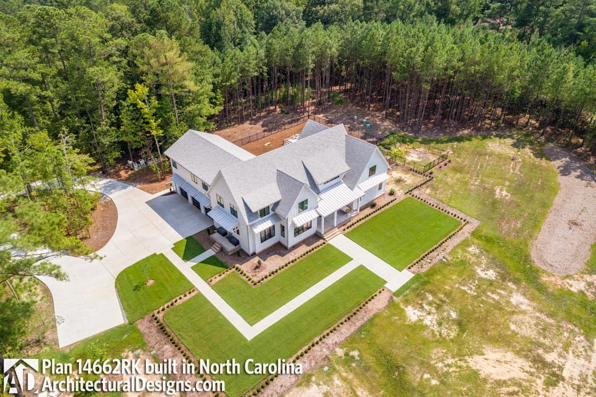 Client Photo id:  390170