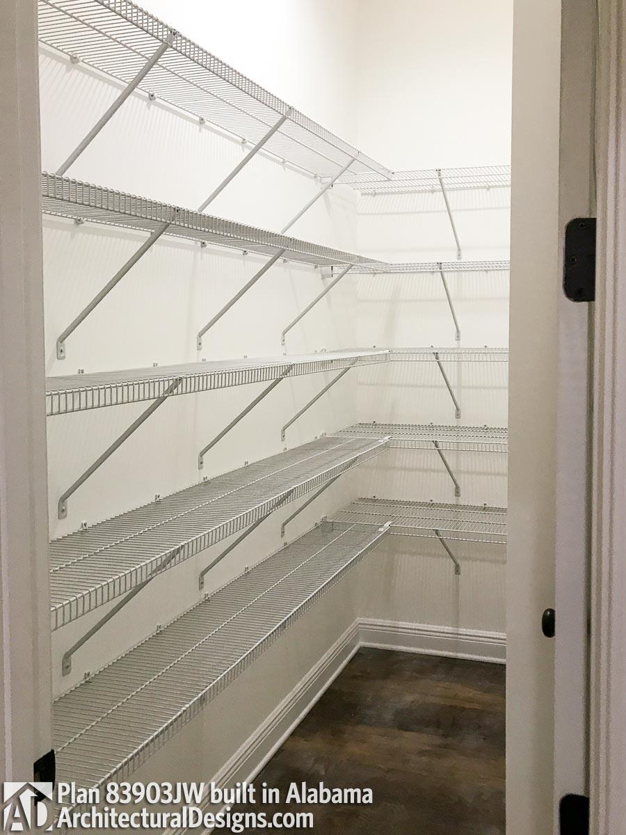 Client Photo id:  338070