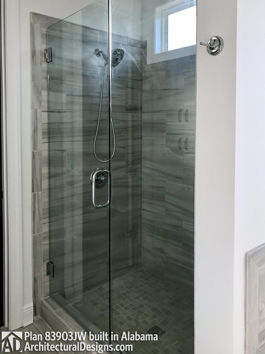 Client Photo id:  338064