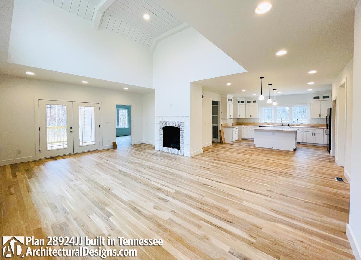 Client Photo id:  366876