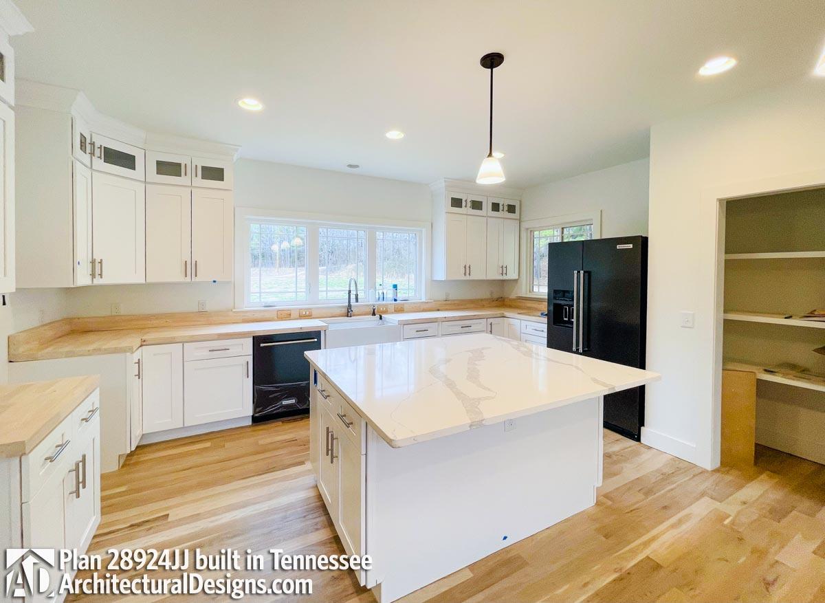 Client Photo id:  366873