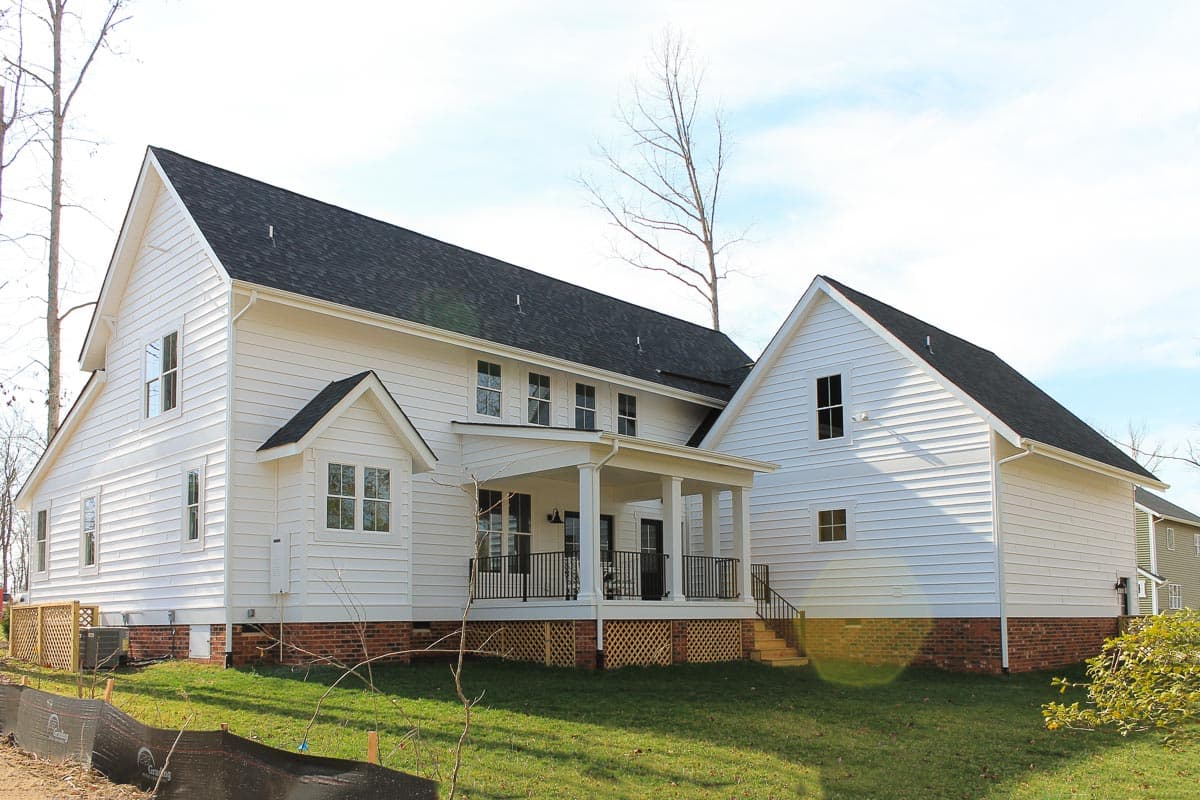 Plan 500043VV: Classic and Stylish Farmhouse Plan with Large Rear Porch - 3439 Sq Ft - Image #17 - Cottage, Country, Farmhouse, Modern Farmhouse, New American, Traditional