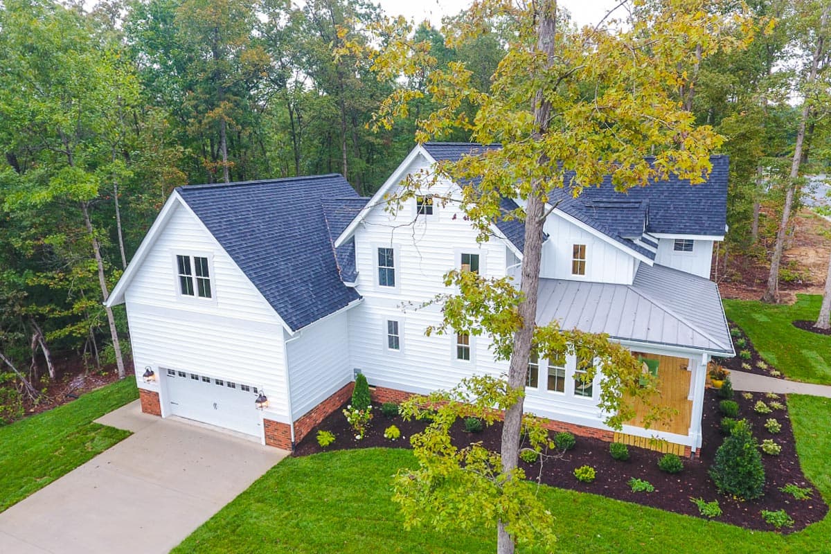 Plan 500043VV: Classic and Stylish Farmhouse Plan with Large Rear Porch - 3439 Sq Ft - Image #16 - Cottage, Country, Farmhouse, Modern Farmhouse, New American, Traditional