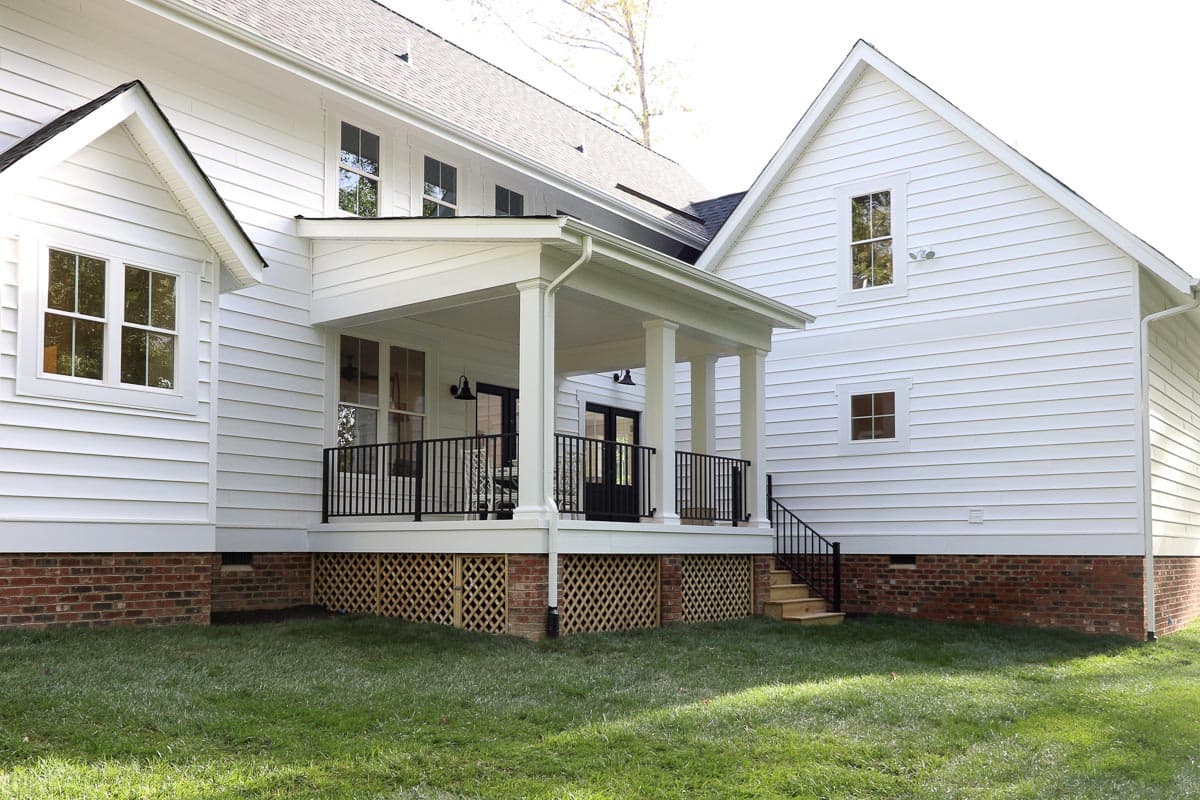 Plan 500043VV: Classic and Stylish Farmhouse Plan with Large Rear Porch - 3439 Sq Ft - Image #18 - Cottage, Country, Farmhouse, Modern Farmhouse, New American, Traditional