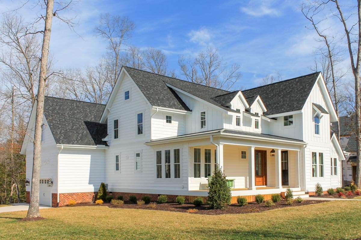 Plan 500043VV: Classic and Stylish Farmhouse Plan with Large Rear Porch - 3439 Sq Ft - Image #5 - Cottage, Country, Farmhouse, Modern Farmhouse, New American, Traditional