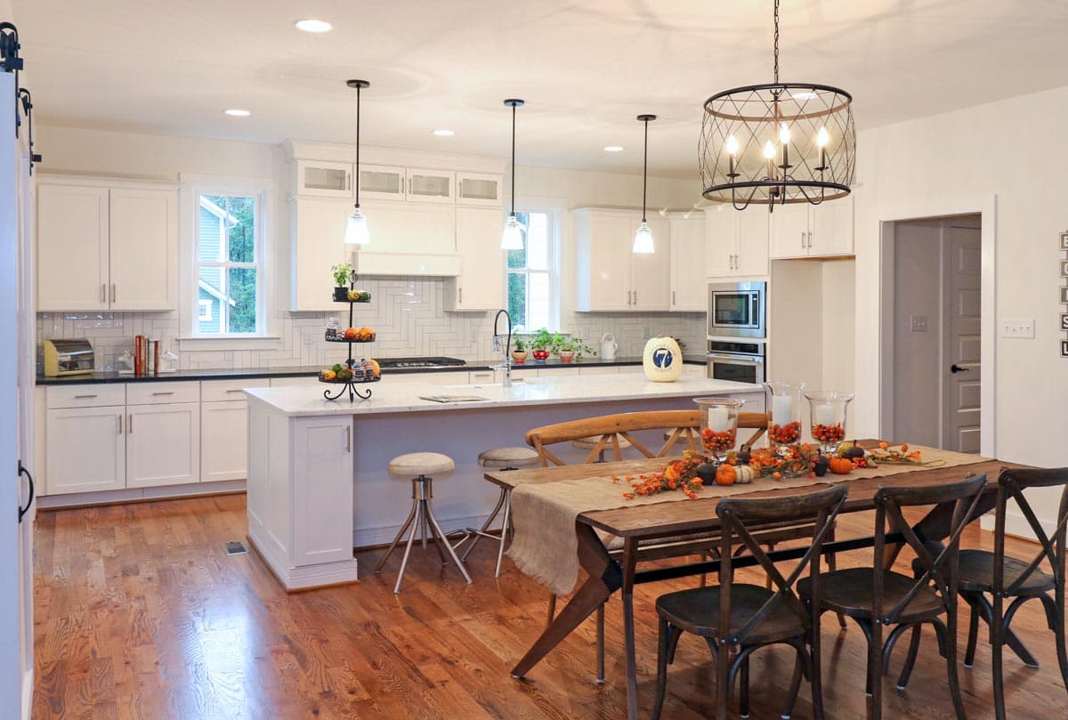 Plan 500043VV: Classic and Stylish Farmhouse Plan with Large Rear Porch - 3439 Sq Ft - Image #33 - Cottage, Country, Farmhouse, Modern Farmhouse, New American, Traditional