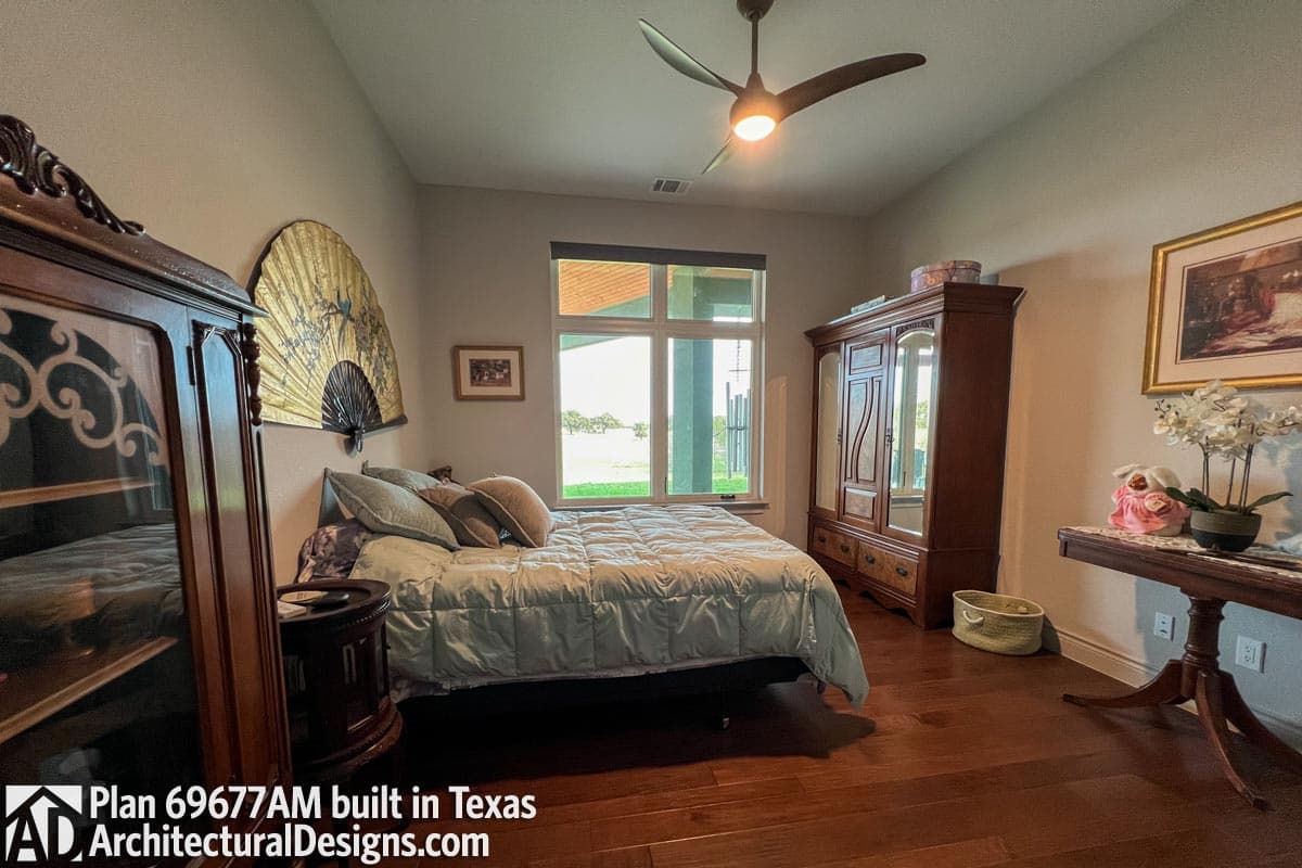 Client Photo id:  495819