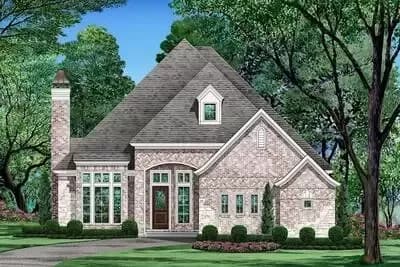 Elegant Traditional 3-Bed Home Plan
