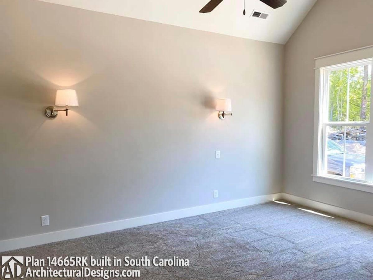 Client Photo id:  334215