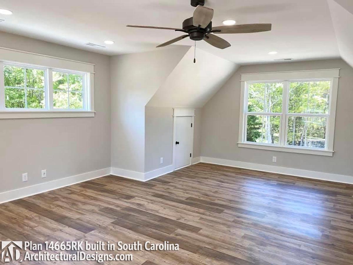 Client Photo id:  334211