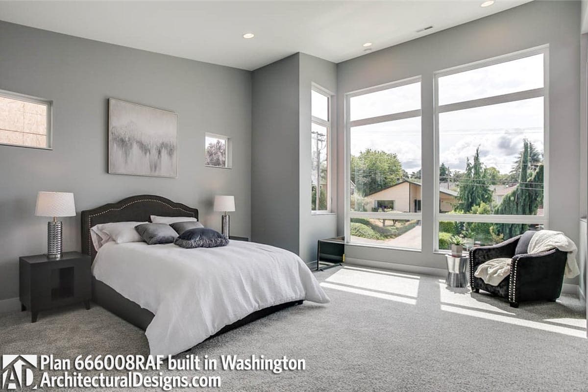 Client Photo id:  486165