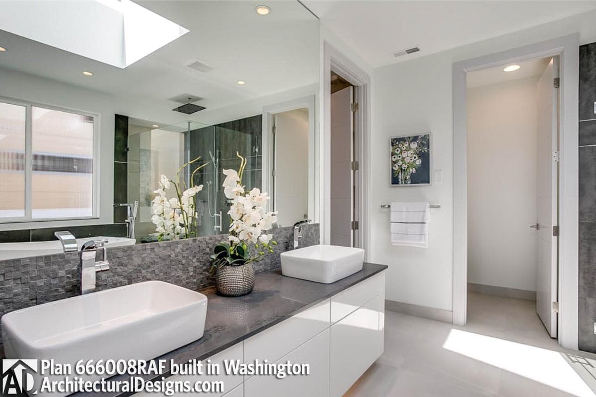 Client Photo id:  486164