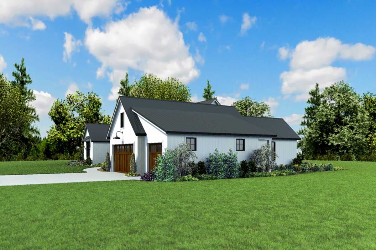 Plan 69690AM: Bright and Open Modern Farmhouse House Plan - 2798 Sq Ft - Image #13 - Country, Farmhouse, Modern Farmhouse, New American, Northwest, Ranch