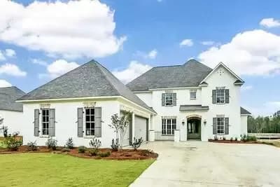 Southern Belle with Courtyard Garage and Vaulted Living Room