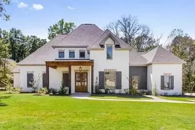 Versatile Transitional Southern House Plan