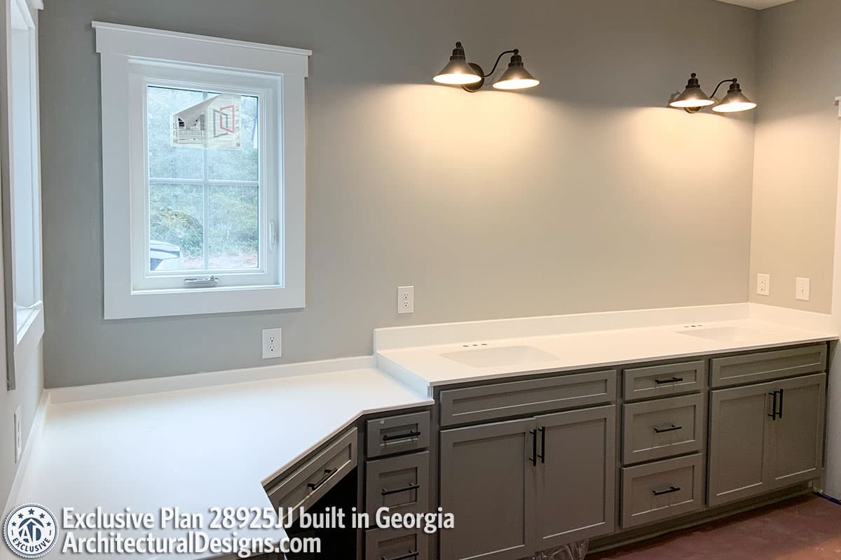 Client Photo id:  318065