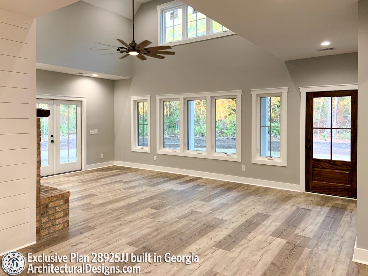 Client Photo id:  319938