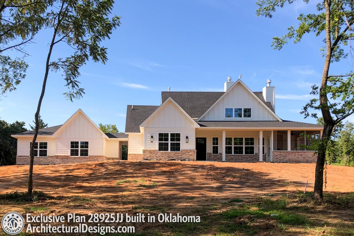 build gallery item - Exclusive Modern Farmhouse Plan 28925JJ Comes to Life in Oklahoma