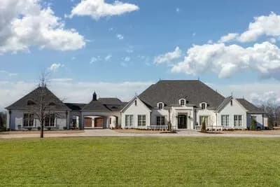 Luxurious 5-Bed House Plan with Porte-Cochere - 5739 Sq Ft