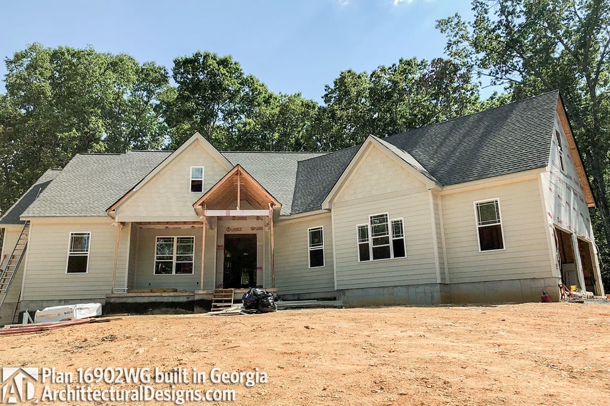 Plan 16902WG: Exceptional Craftsman House Plan  - Image #4 - Country, Craftsman