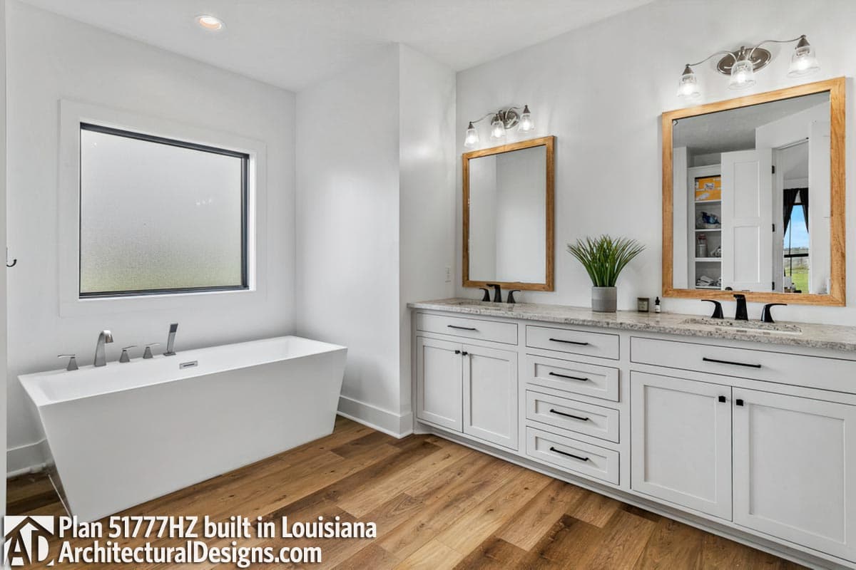 Client Photo id:  384941