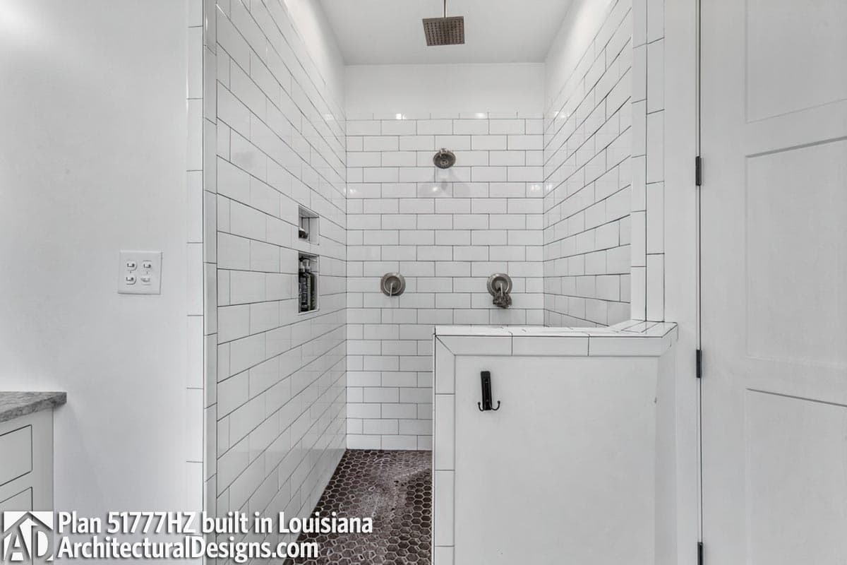 Client Photo id:  384939