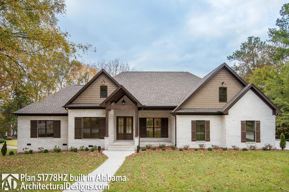 Plan 51778HZ: Open-Concept 4-Bed Craftsman Home Plan with Bonus Over Garage - 2589 Sq Ft - Image #6 - Country, Craftsman