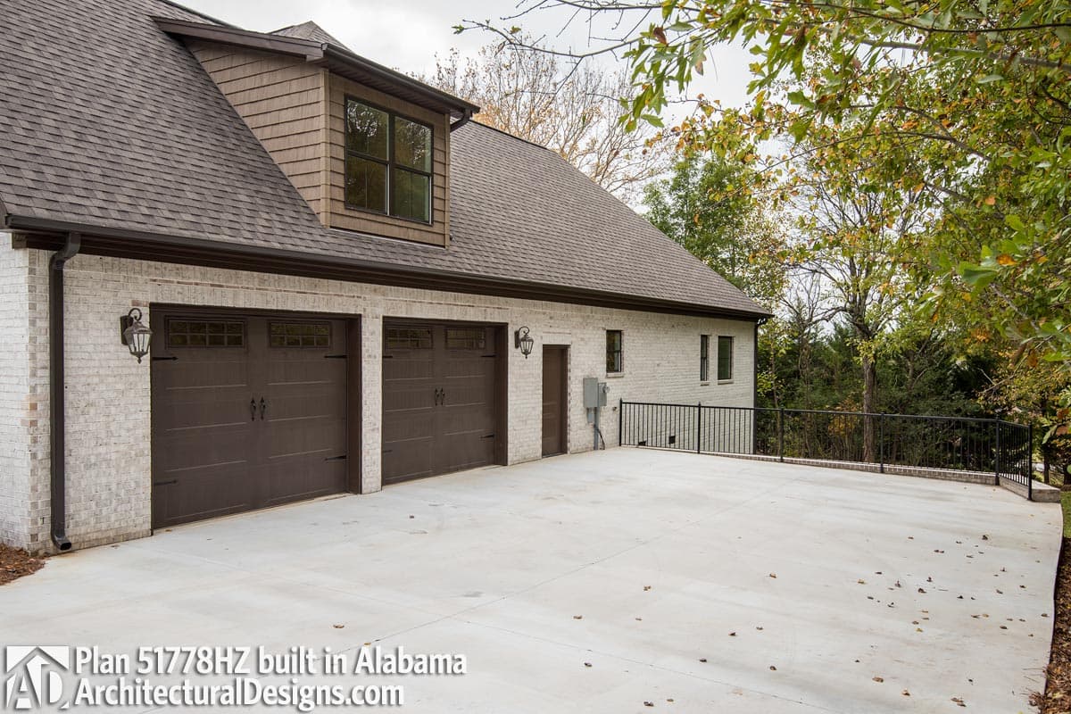 Client Photo id:  317720