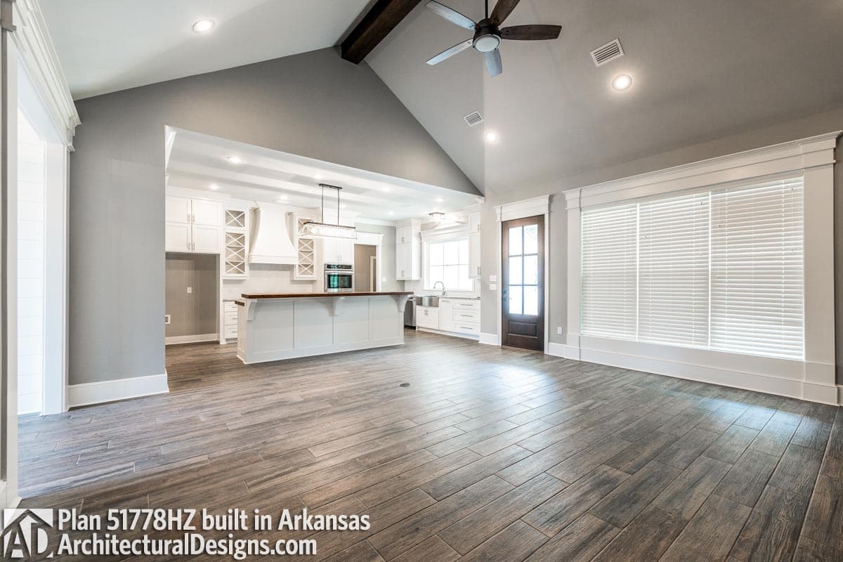 Client Photo id:  305216