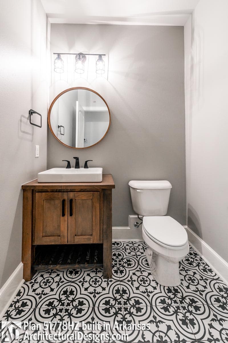 Client Photo id:  305221