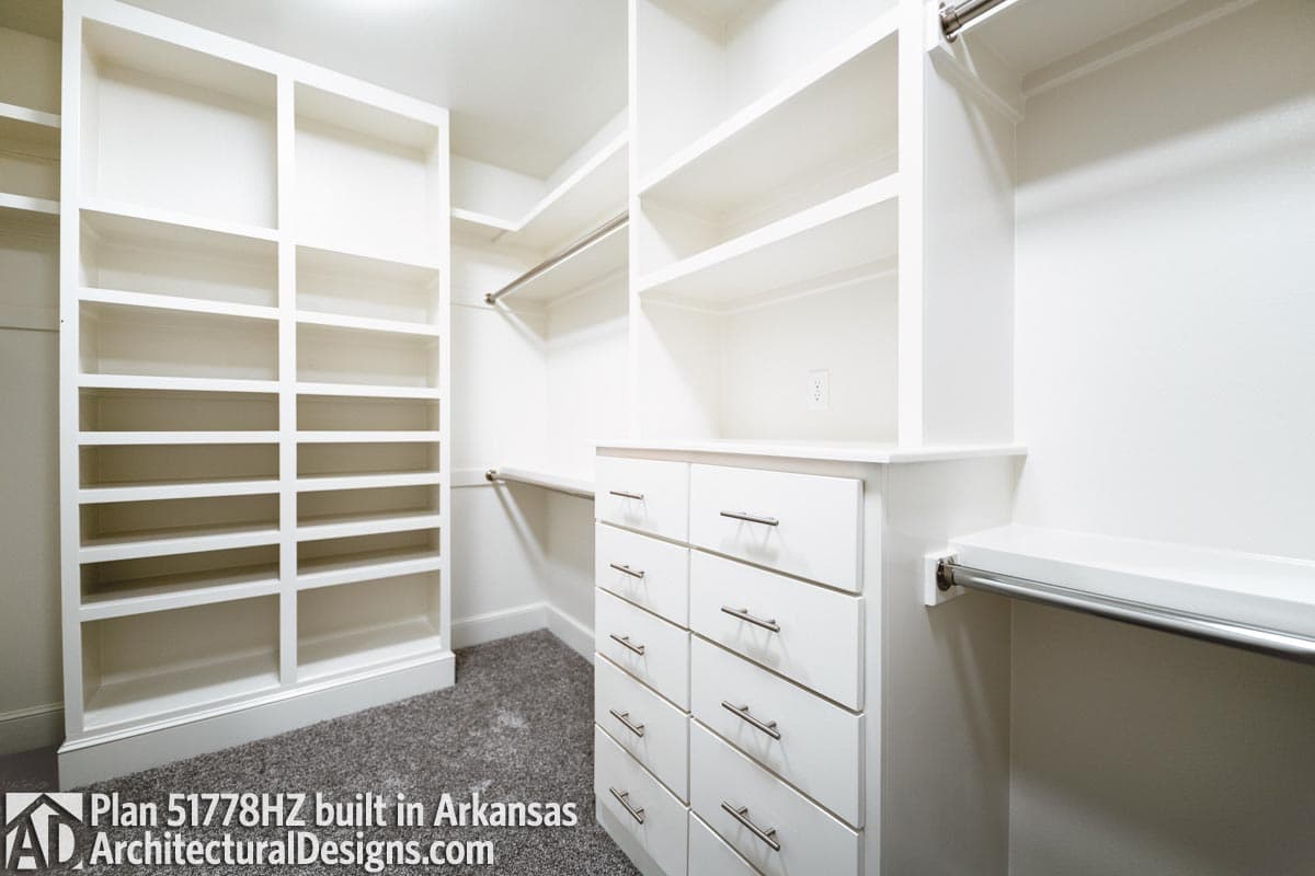 Client Photo id:  305222