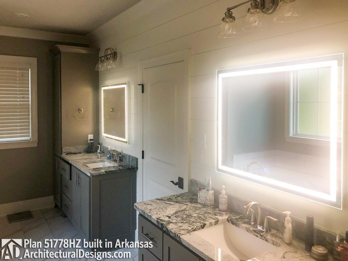 Client Photo id:  305225