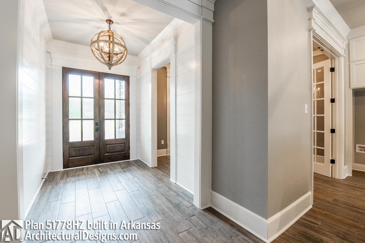 Client Photo id:  305210